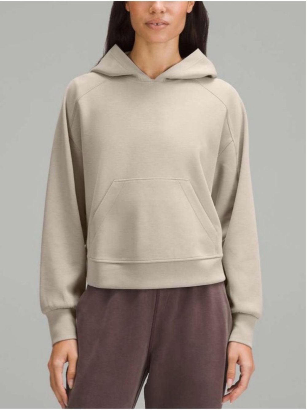 Lululemon Softstreme Hoodie
beige 12